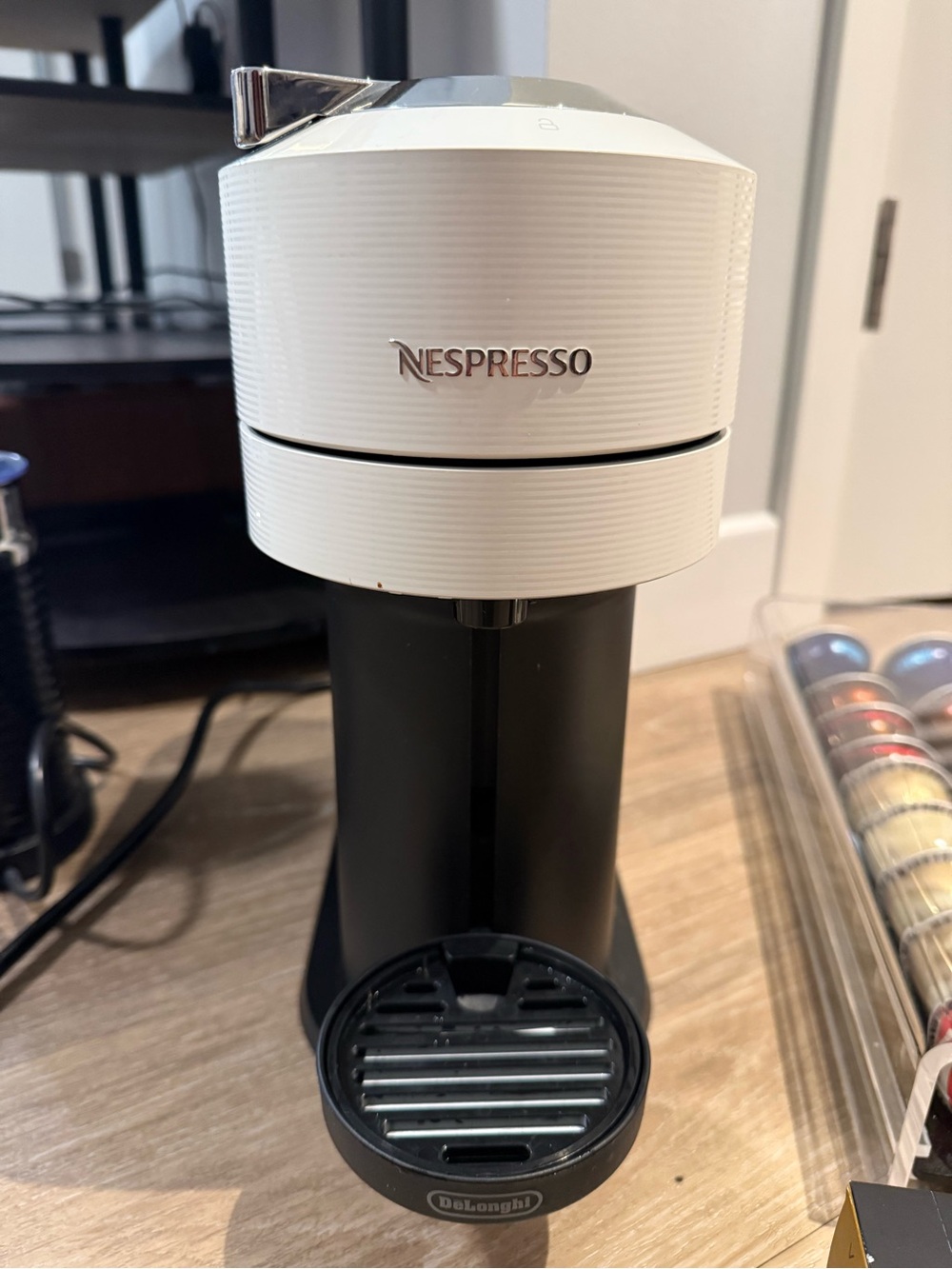 Nespresso Vertuo Next & Aero Milk Frother